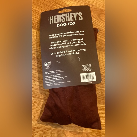 Hershey’s Dog squeaky toy - Picture 4 of 5